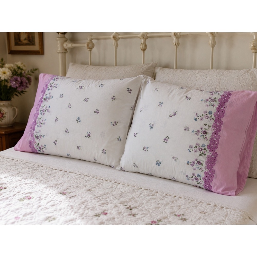 Vintage Floral Pillowcase Set Standard 31x20 80s Flowers Pink Purple Cottagecore